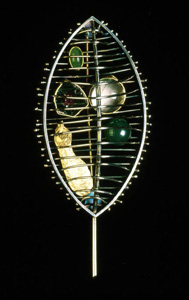 5.48 A Sense of Place - Kelvingrove Brooch 1997 Brooch; white metal, agate, tourmaline, quartz